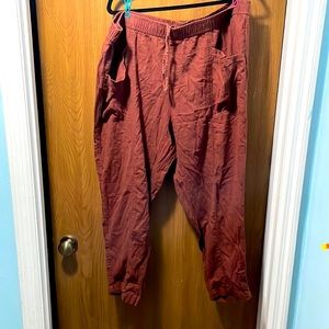 Old Navy linen blend capri